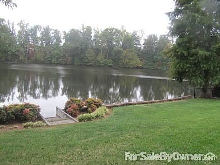 5th image of 2919 Starmount Farms Dr
