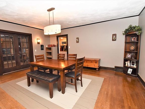 5th image of 752 Quinby Ave
