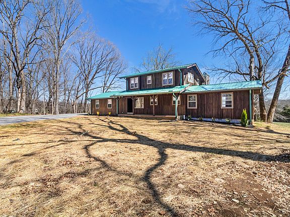 4th image of 134 Lee Hollow Ln