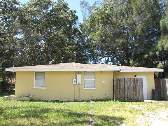 2nd image of 4829 Royal Palm Ave