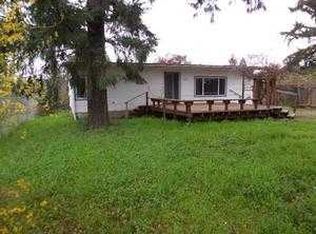 1405 Gleason Ave, Sutherlin, OR 97479