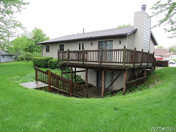 2nd image of 150 Greenbriar Ct