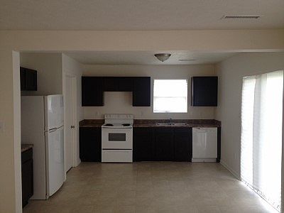 4th image of 3304 Black Forest Ln