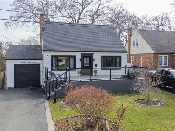 116 1st St N, Hamilton, ON L8G 1Y4
