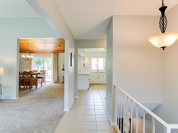 4th image of 15021 Tyacke Dr