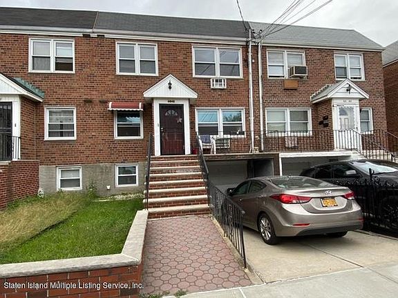 4th image of 60-42 75th St