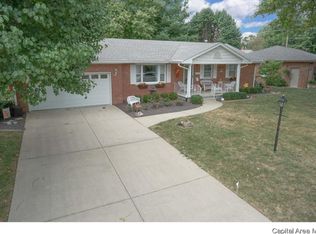 2105 S Park Ave, Springfield, IL 62704