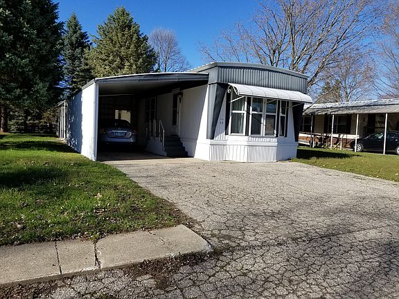 2nd image of 1441 Red Clover Dr
