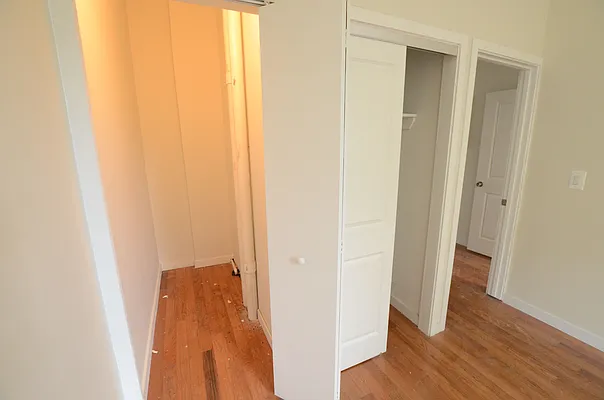 Rented by Miron Realty Group | media 19