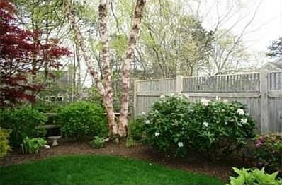 4th image of 18 Boxwood Cir