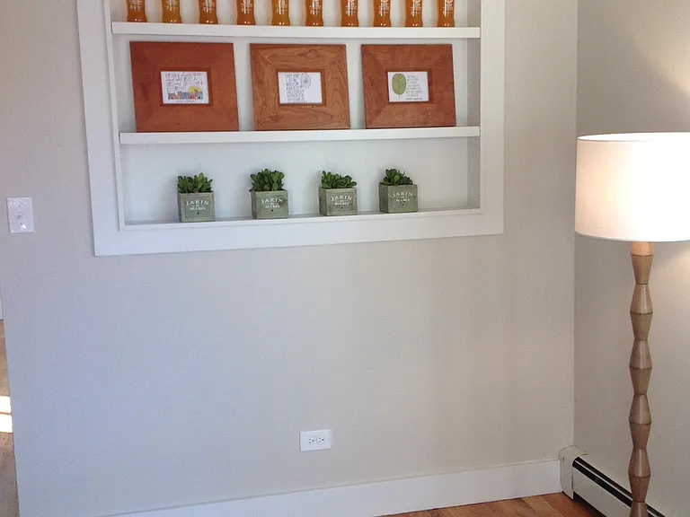 1050 N Emerson St #10 — Photo 4