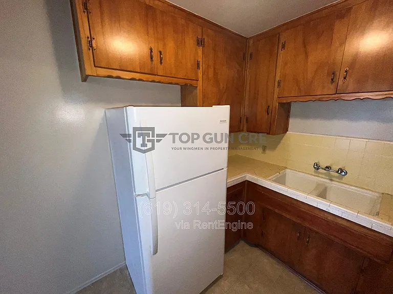 157 Glover Ave #C — Photo 3