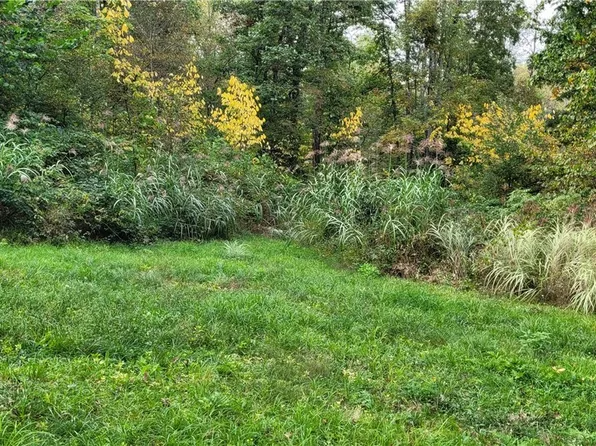 Norris Rd, Tippecanoe, OH 44699