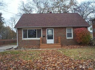 505 Spring St, Washington, IL 61571