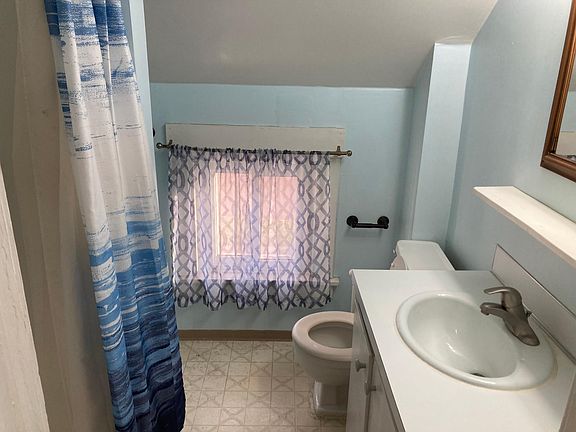 4th image of 1504 N 2nd St #1/2