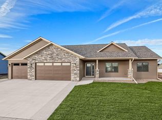 653 Boone Ln, Holmen, WI 54636