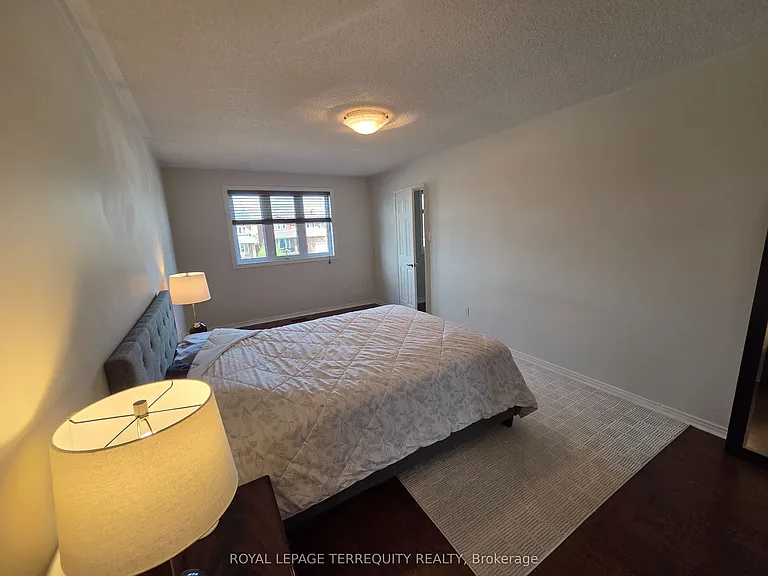 59 Foxhill Dr — Photo 30