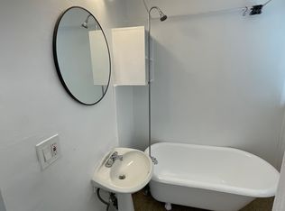 2533 1/2 Elsinore St, Los Angeles, CA 90026