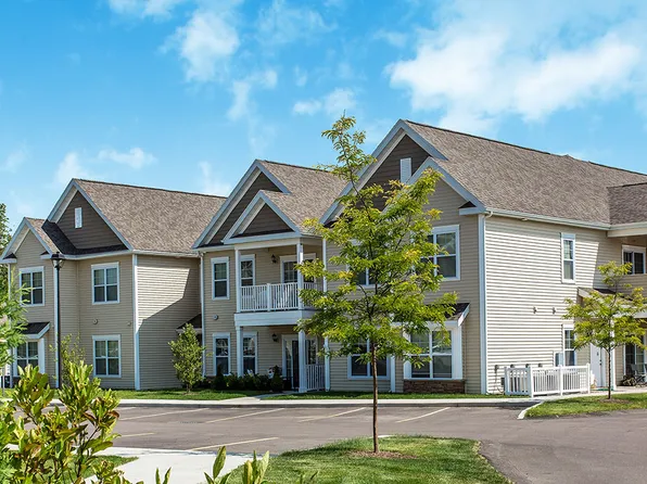 Canal Crossing Apartment Homes