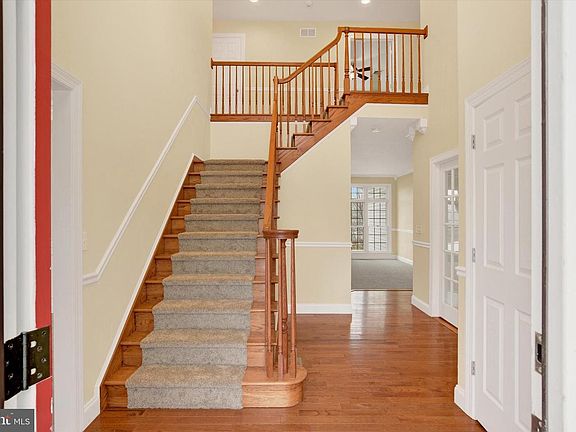 3rd image of 6443 McCormick Ln
