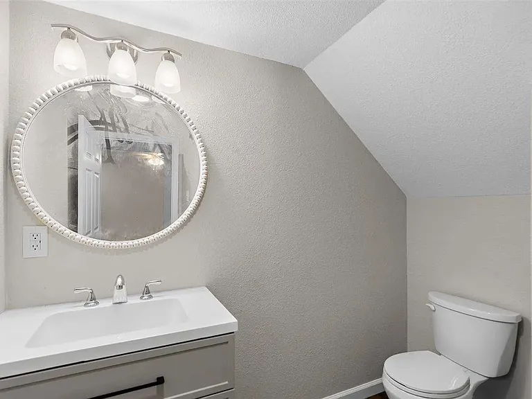 5235 Catskills Dr — Photo 9