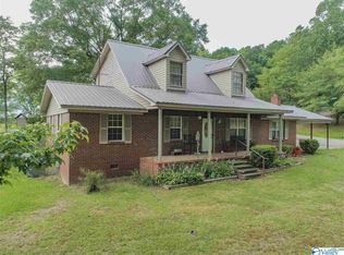292 Center Grove Rd, Somerville, AL 35670