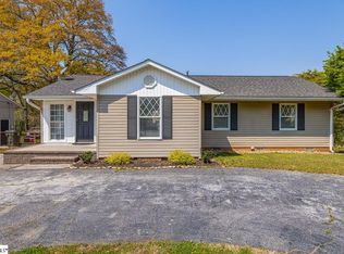 228 Brookdale Ave, Greenville, SC 29607