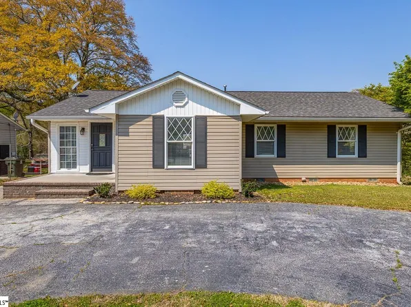 228 Brookdale Ave, Greenville, SC 29607