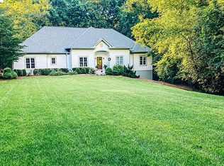 190 Valley View Dr, Maysville, GA 30558