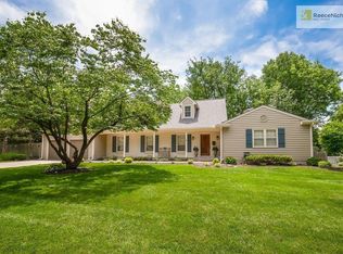 5515 W 82nd St, Prairie Village, KS 66208