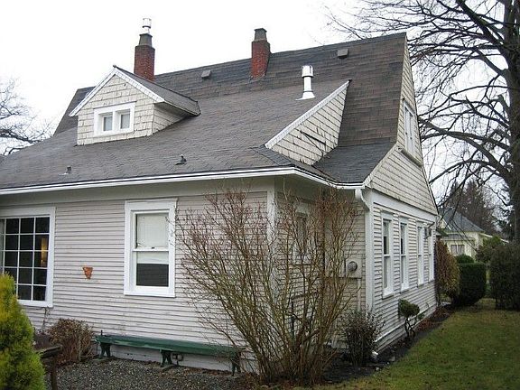 5th image of 265 Boblett St