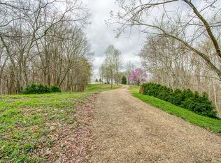 2525 Blue Creek Rd, Cornersville, TN 37047