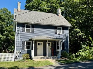14 Wishing Well Rd #A, Hamburg, NJ 07419