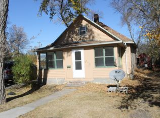 526 4th St SW, Valley City, ND 58072