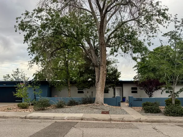 1516 Columbia Dr NE, Albuquerque, NM 87106
