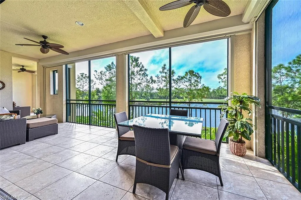 3 bed, 3.5 bath, 2950 sqft, $26,500 — Photo 3