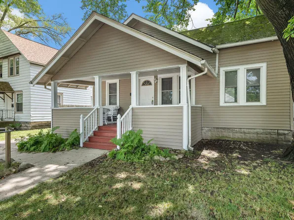 1224 Lane Blvd, Kalamazoo, MI 49001