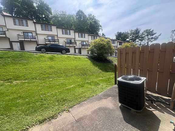 4th image of 1232 Van Voorhis Rd APT D-3