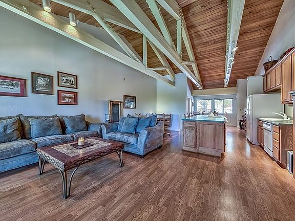 5th image of 3115 N Lake Blvd #36