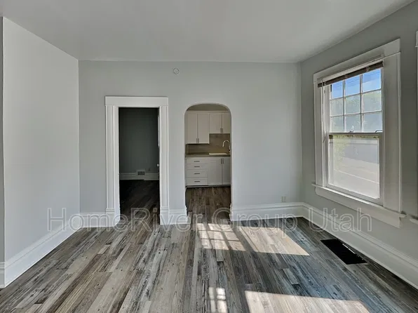 1277 E 100 S, Salt Lake City, UT