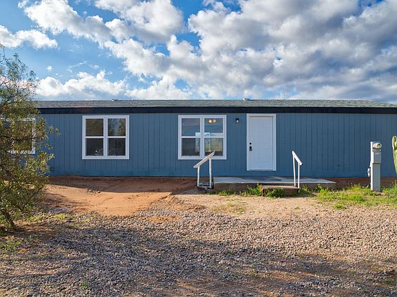 2nd image of 52471 W Caravan Ln