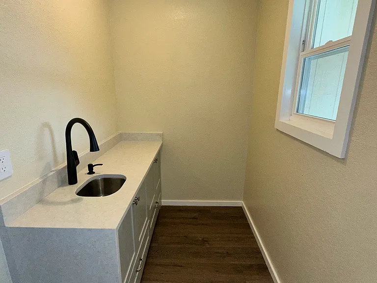 6620 Moss Ln — Photo 22