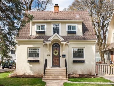 414 8th Ave, La Grange, IL, 60525