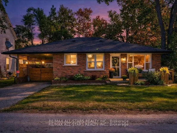 34 William St, Kawartha Lakes, ON K0M 1A0