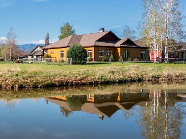 14 Green Meadows Dr, Sheridan, WY 82801