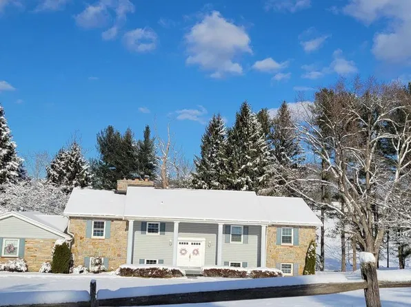 2212 Corbett Rd, Monkton, MD 21111