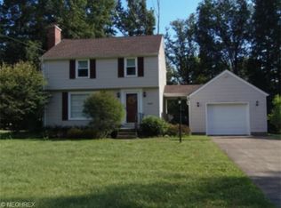 2237 Burma Dr, Youngstown, OH