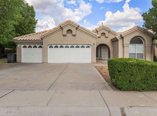 24831 N 43rd Dr, Glendale, AZ 85310