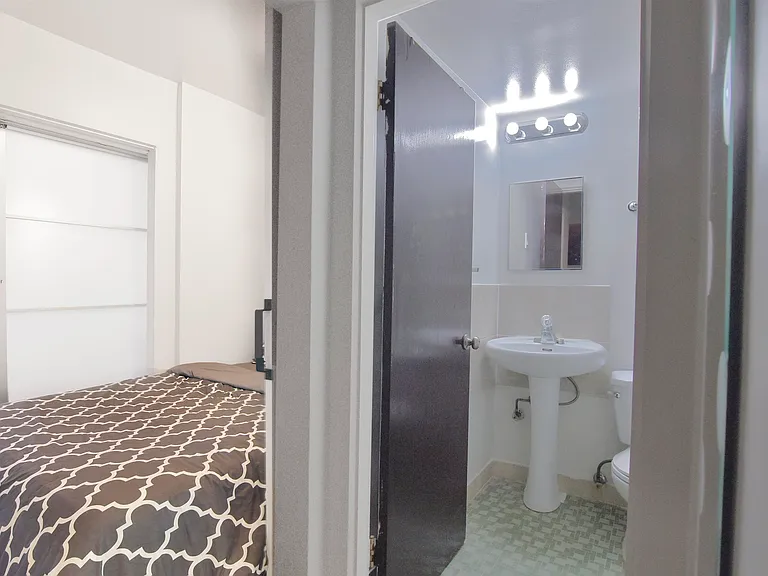 1540 Haro St #112 — Photo 10