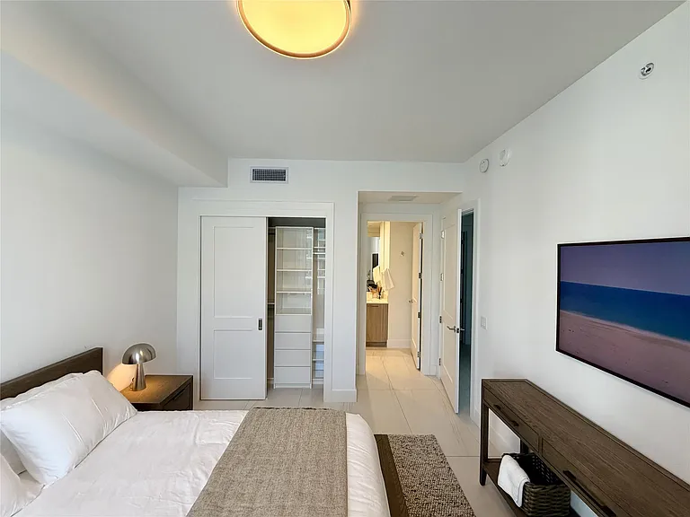 151 N Seabreeze Blvd #603 — Photo 18